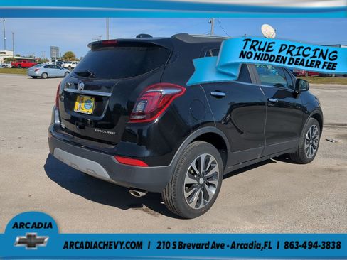 Used 2021 Buick Encore Preferred FWD image 4