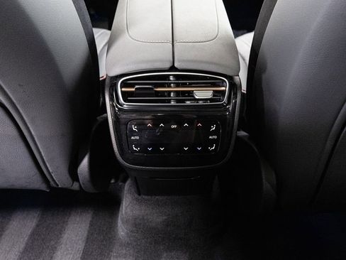 Certified 2023 Mercedes-Benz EQS 580 4MATIC SUV image 31