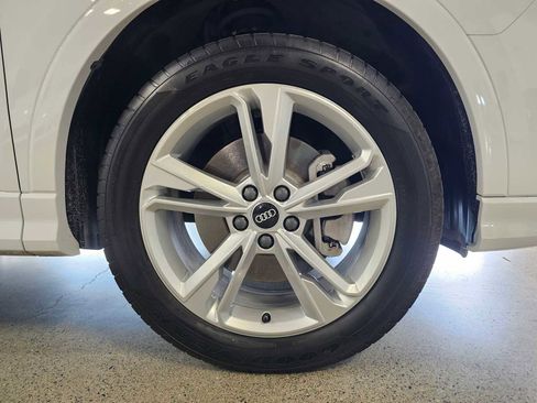 Used 2022 Audi Q3 2.0T Premium Plus AWD/4WD image 9