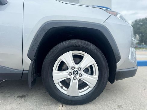 Used 2020 Toyota RAV4 XLE w/ Convenience Package AWD/4WD image 21
