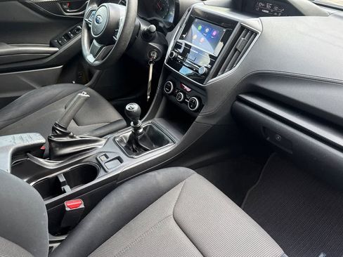 Used 2020 Subaru Crosstrek 2.0i AWD/4WD image 16