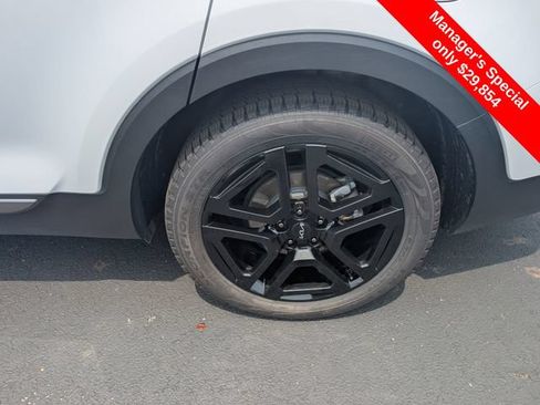 Used 2023 Kia Telluride SX X-Line AWD/4WD image 22