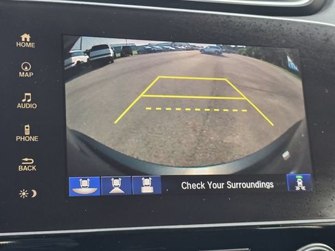 Used 2022 Honda CR-V Touring image 21
