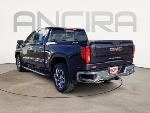 Used 2024 GMC Sierra 1500 SLT image 11