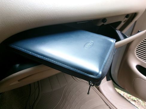 Used 1999 Ford F150 Lariat image 43