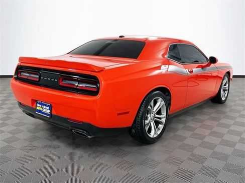 Used 2022 Dodge Challenger R/T image 7