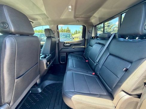 Used 2022 Chevrolet Silverado 1500 RST w/ Convenience Package II AWD/4WD image 24