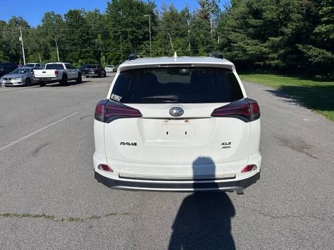 Used 2017 Toyota RAV4 XLE w/ All Weather Liner Package AWD/4WD image 4