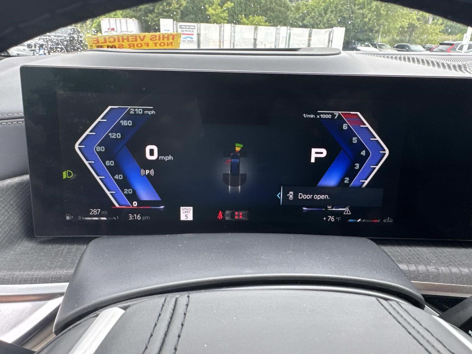 Certified 2025 BMW ALPINA XB7 AWD/4WD image 61