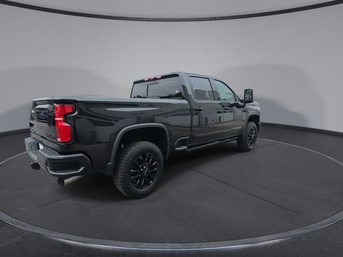 Certified 2025 Chevrolet Silverado 3500 High Country w/ High Country Premium Package AWD/4WD image 13