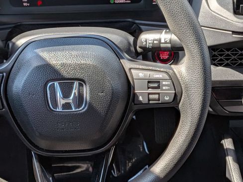 Used 2025 Honda Accord LX image 18