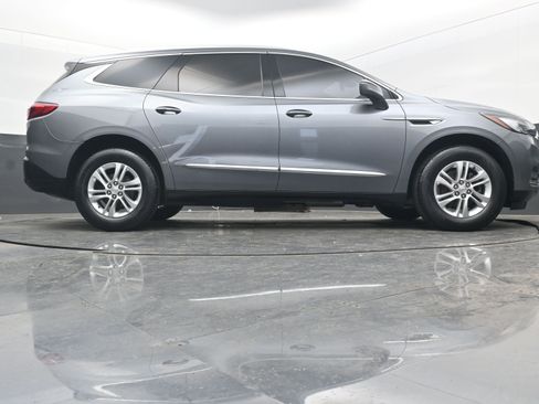 Used 2020 Buick Enclave Premium image 29