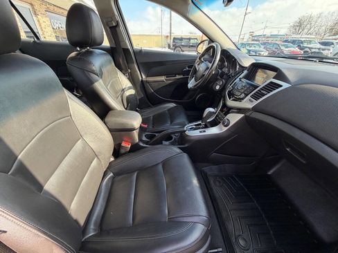 Used 2015 Chevrolet Cruze Diesel w/ Sun And Sound Package image 16