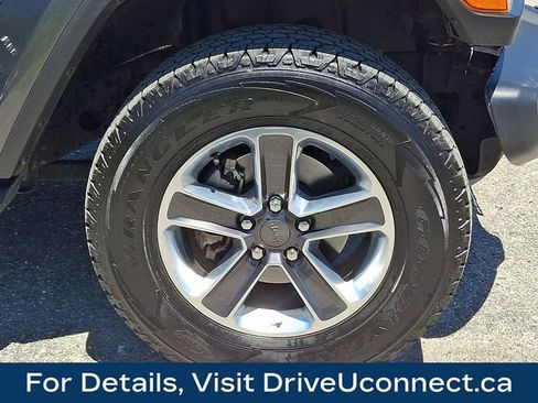 Used 2019 Jeep Wrangler Unlimited Sahara AWD/4WD image 28