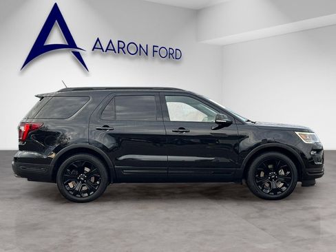 Used 2019 Ford Explorer Sport w/ Equipment Group 401A image 6