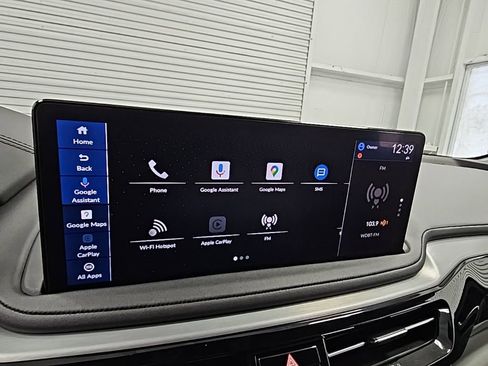 Used 2025 Acura MDX w/ Technology Package image 14