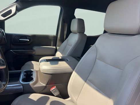 Used 2021 Chevrolet Silverado 1500 LTZ AWD/4WD image 19