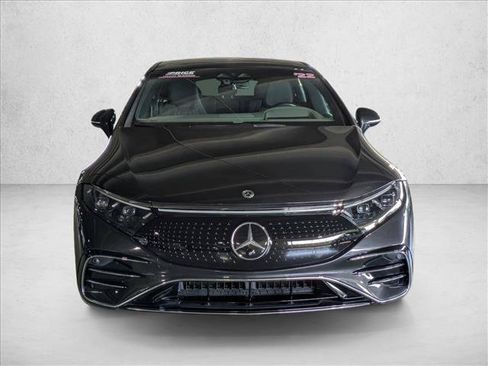 Certified 2022 Mercedes-Benz EQS 580 4MATIC Sedan image 5