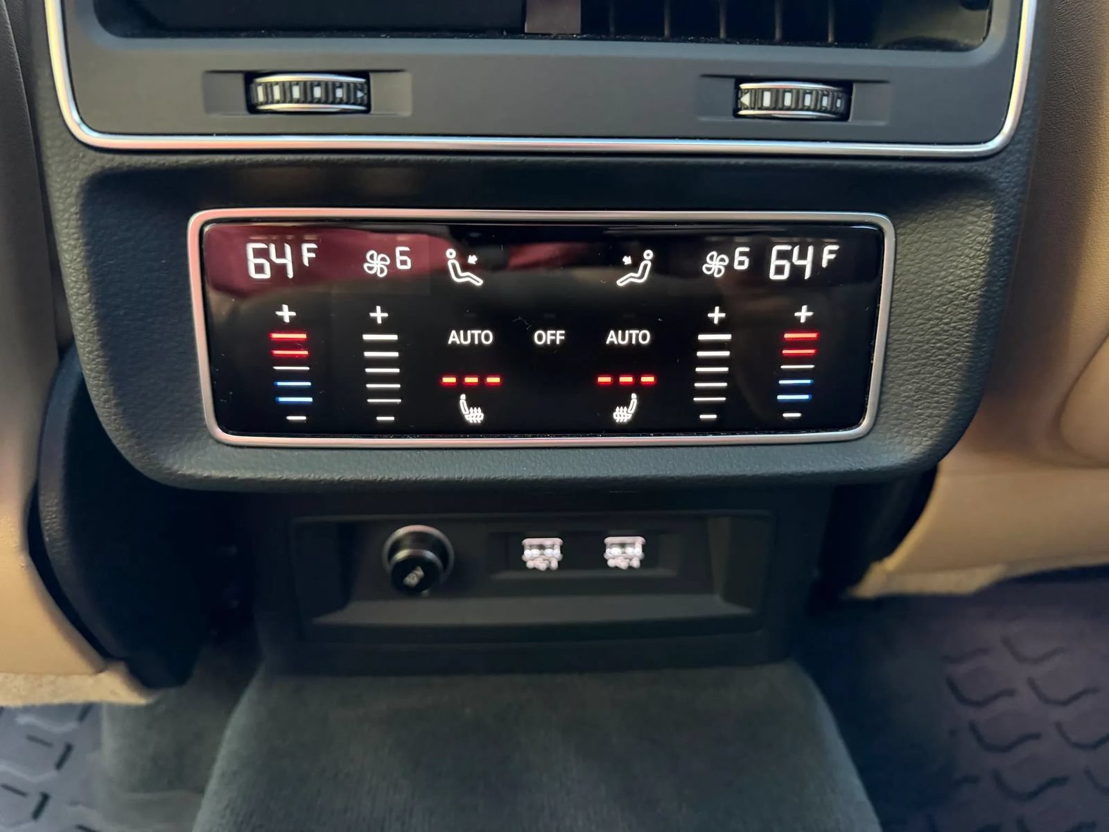 Used 2019 Audi Q8 Prestige AWD/4WD image 15