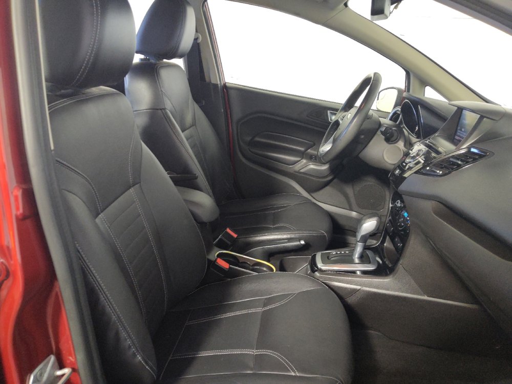 Used 2014 Ford Fiesta Titanium FWD image 21