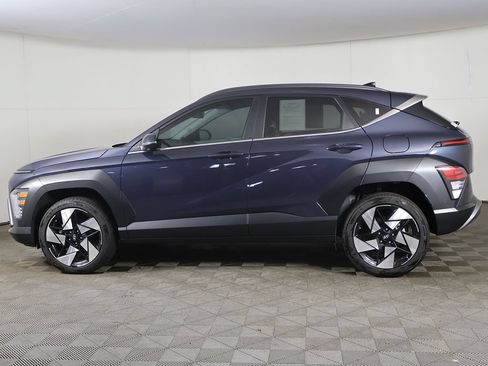 Used 2025 Hyundai Kona Limited AWD/4WD image 16