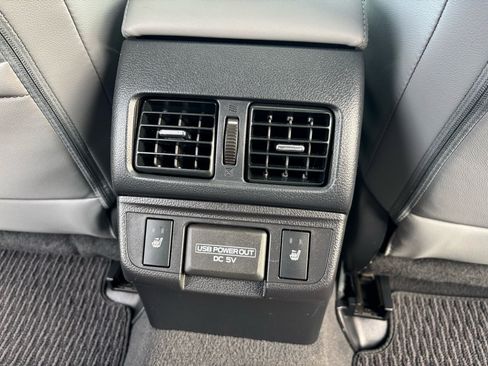 Used 2018 Subaru Outback 2.5i Limited image 14