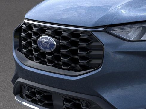 New 2026 Ford Escape ST-Line w/ Tech Pack #1 AWD/4WD image 17