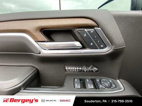 Certified 2024 Chevrolet Silverado 1500 High Country w/ Technology Package image 27