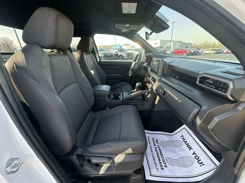 Used 2024 Toyota Tacoma SR image 22