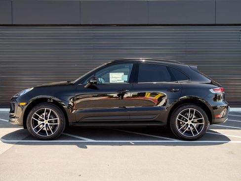 New 2026 Porsche Macan AWD/4WD image 2
