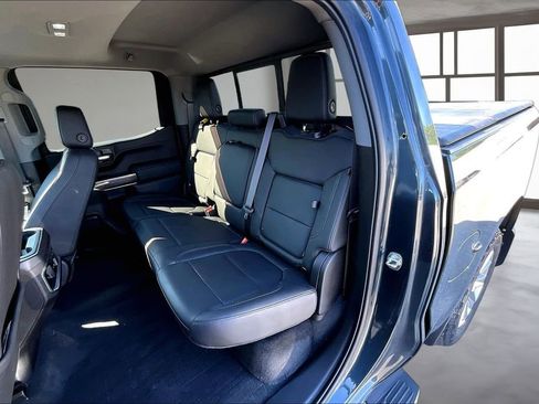 Used 2019 Chevrolet Silverado 1500 LTZ w/ LTZ Premium Package AWD/4WD image 27