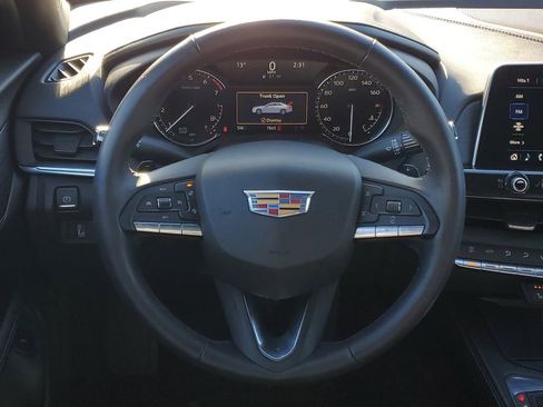 Used 2025 Cadillac CT4 Luxury image 23