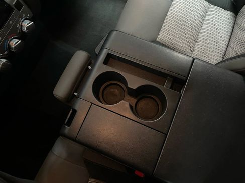 Used 2017 Toyota Tundra SR image 13