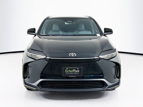 Used 2023 Toyota bZ4X XLE w/ Weather Package image 2