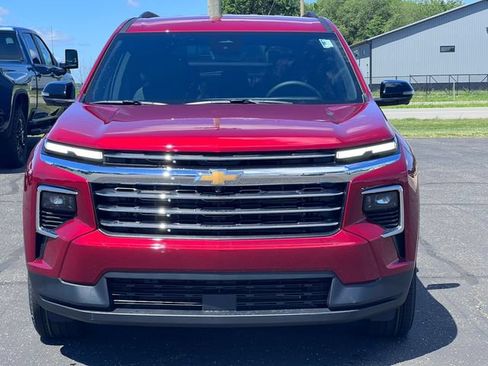 New 2026 Chevrolet Traverse LT w/ Driver Confidence Package AWD/4WD image 41