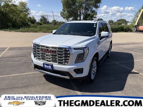 Used 2026 GMC Yukon Denali w/ LPO, Floor Liner Package AWD/4WD image 1