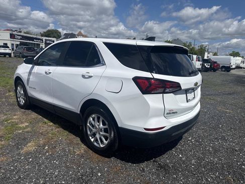Used 2022 Chevrolet Equinox LT AWD/4WD image 3