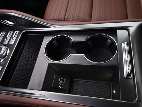 New 2026 Lincoln Nautilus Reserve w/ Jet Appearance Package AWD/4WD image 29