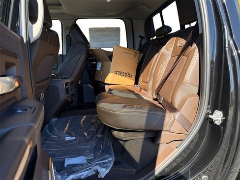 New 2025 RAM 2500 Limited image 13