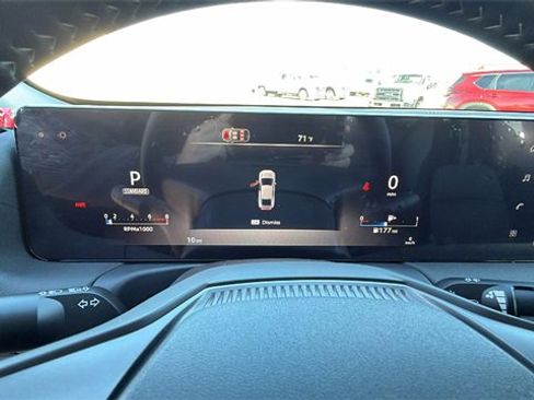 New 2026 Nissan Sentra SV image 28