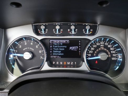 Used 2013 Ford F150 Platinum AWD/4WD image 26