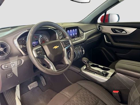 Used 2022 Chevrolet Blazer LT FWD image 9