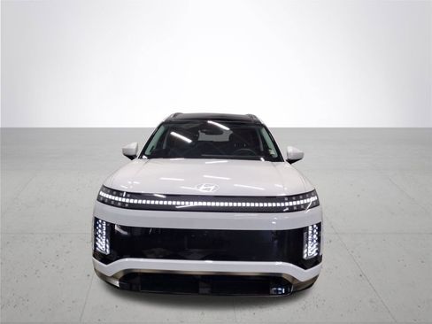 New 2026 Hyundai Ioniq 9 Calligraphy AWD/4WD image 3