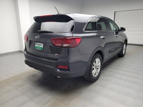 Used 2019 Kia Sorento FWD image 9