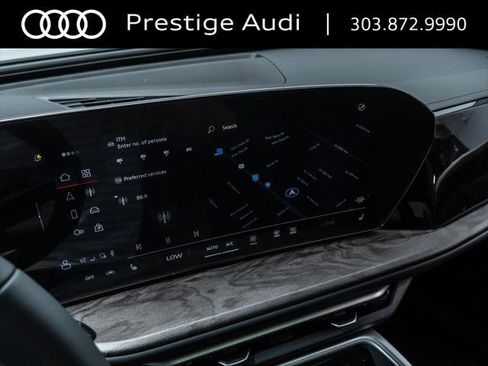 Used 2025 Audi Q5 Premium w/ Convenience Package AWD/4WD image 16