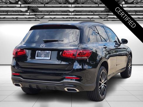 Used 2022 Mercedes-Benz GLC 300 image 9