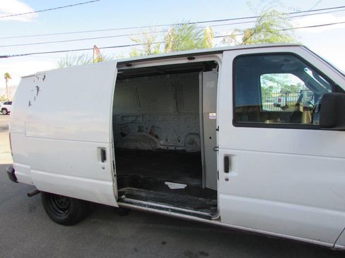 Used 2011 Ford E-150 and Econoline 150 w/ Commercial Cargo Van Pkg image 17