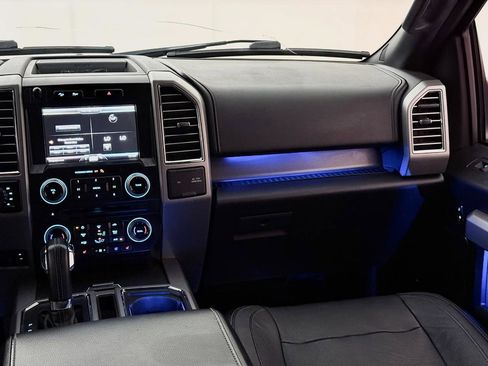 Used 2015 Ford F150 Lariat w/ Equipment Group 502A Luxury AWD/4WD image 28