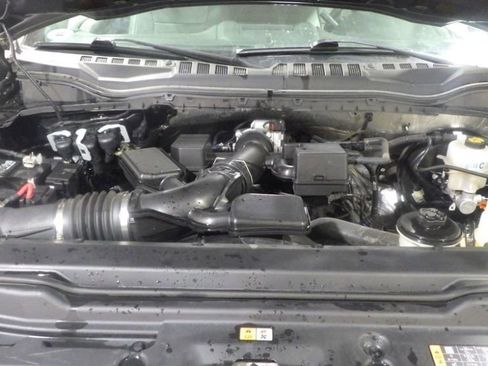 Used 2020 Ford F250 XLT w/ XLT Premium Package image 10