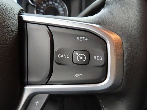 Used 2024 RAM 2500 Big Horn AWD/4WD image 49